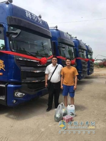 江淮格爾發(fā)  牽引車(chē) 重卡
