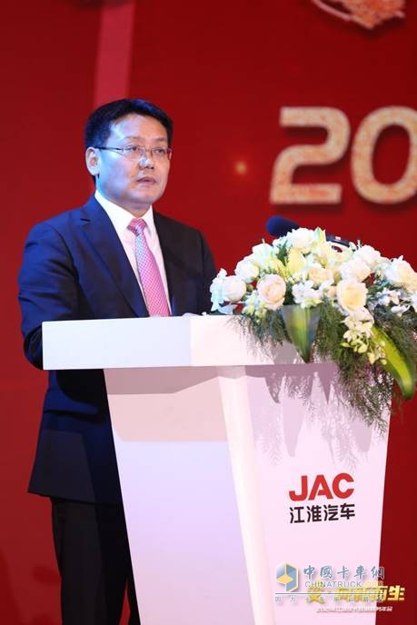 江淮汽車集團股份公司副總經(jīng)濟師、輕型商用車營銷公司黨委書記、總經(jīng)理 張先華