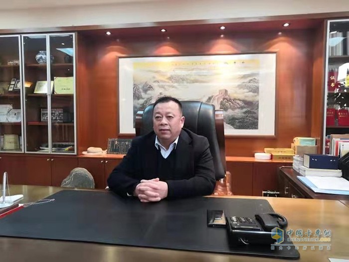貞元車輪發(fā)起設(shè)立卡友公益基金