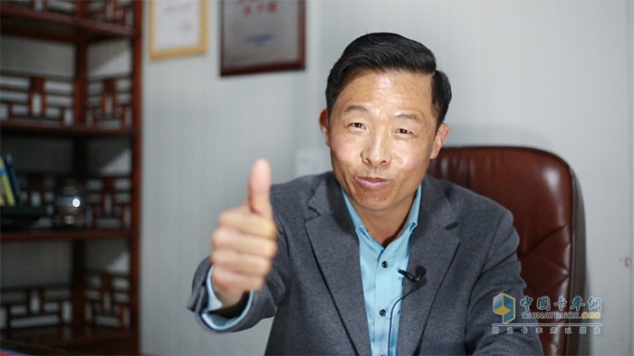 河南翱翔貨物運輸有限公司總經(jīng)理秦紅輝
