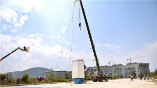 飛碟W5極限挑戰(zhàn)成功：為司機生命與安全負責！