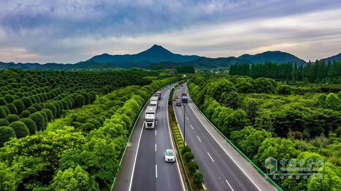 曼恩全新TGX全國路演活動第四站抵達風(fēng)景如畫的杭州