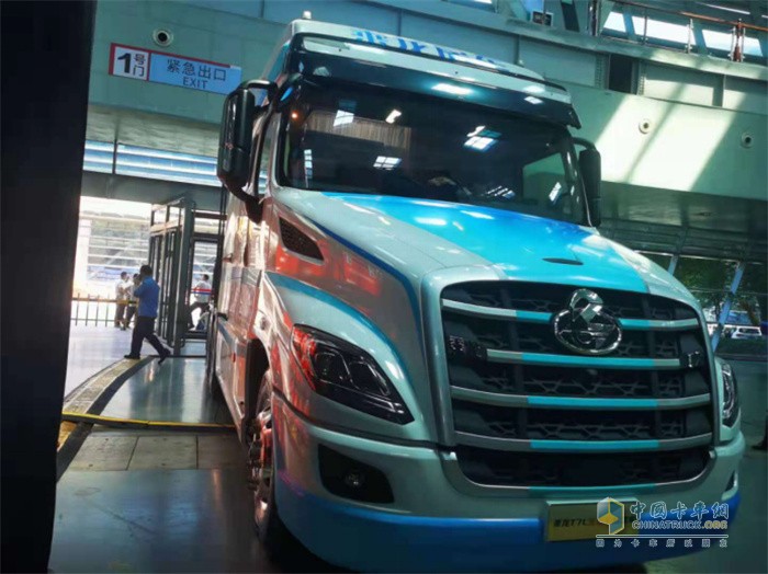 乘龍T7 L智慧+房車(chē)