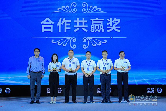 東風(fēng)康明斯,發(fā)動機