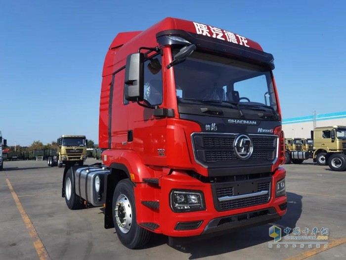 陜汽重卡國六牽引車
