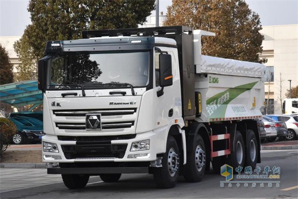 徐工汽車(chē)  牽引車(chē)