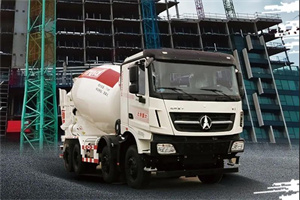 北奔8×4混凝土攪拌運輸車：我“拌”事 您放心