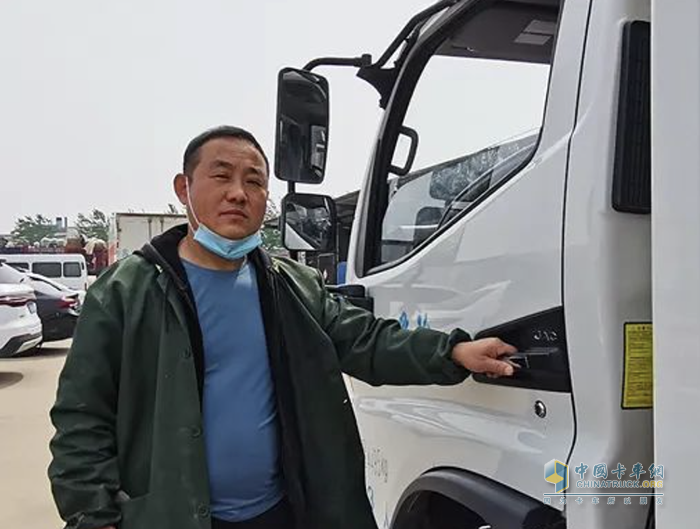 安徽康明斯 E3.0 發(fā)動(dòng)機(jī)