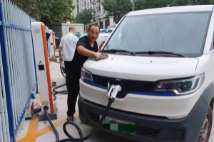 智藍精靈續(xù)航無壓力！鄭州李師傅“油轉(zhuǎn)電”新體驗