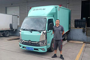 開著奧鈴M卡“順豐”車 85后張師傅走在Make More Money路上