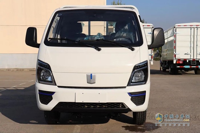 歐鈴汽車，唐駿汽車，新鋒銳V5E