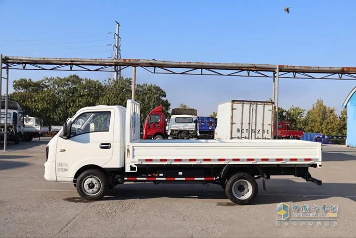 歐鈴汽車，唐駿汽車，新鋒銳V5E