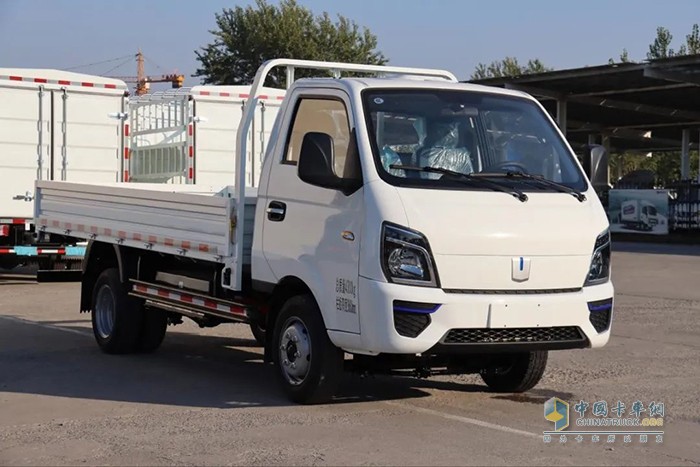 歐鈴汽車，唐駿汽車，新鋒銳V5E