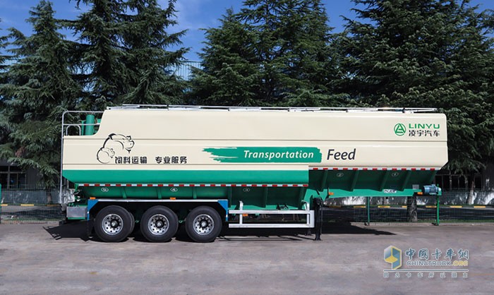 散裝飼料運(yùn)輸半掛車(chē)