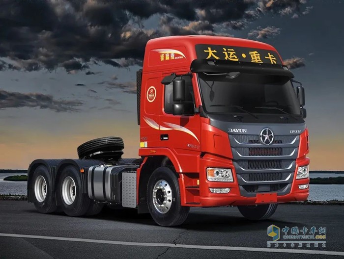 大運(yùn)N8E系列牽引車(chē)