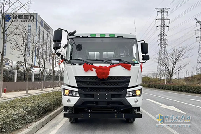 “拌”大事！星馬輕騎兵攪拌車靠譜