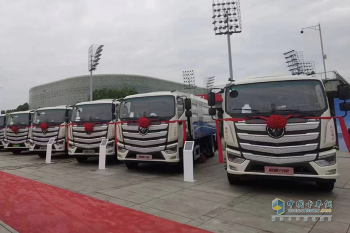 雙福具臻，批量福田新能源環(huán)衛(wèi)車(chē)交付