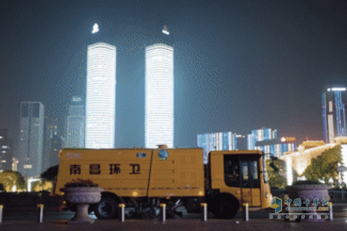 賦予綠色新生，宇通環(huán)衛(wèi)守護(hù)英雄之城