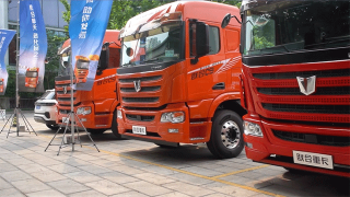 卡友子女就業(yè)不用愁！聯(lián)合重卡雙車(chē)上市極致安全持續(xù)護(hù)航