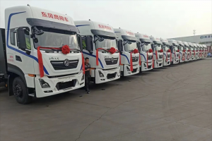 20臺(tái)東風(fēng)天龍新能源牽引車交付唐山大客戶