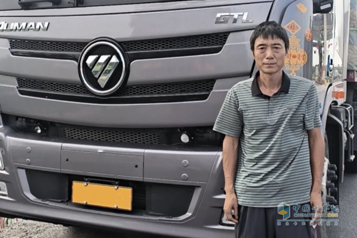 疆煤外運戰(zhàn)場，歐曼GTL500燃氣車助陣，氣場全開！