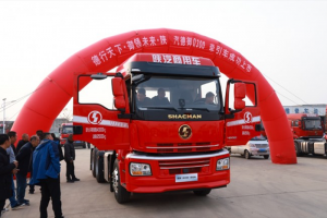 上市豪取600+輛訂單！陜汽德御Q300牽引車硬實(shí)力贏得信賴