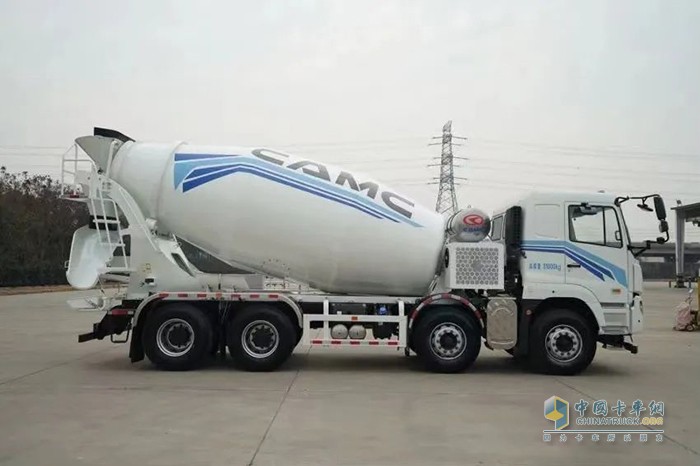 星馬輕騎兵電動(dòng)上裝攪拌車(chē)，助卡友掌握創(chuàng)富“話(huà)語(yǔ)權(quán)”