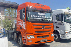 口碑好、服務佳，性能強！聯(lián)合麒麟燃氣重卡助力卡友創(chuàng)富不愁