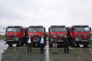 龍行天下，以客為先 東風(fēng)商用車(chē)攜手永康眾信唱響浙江綠色新能之聲