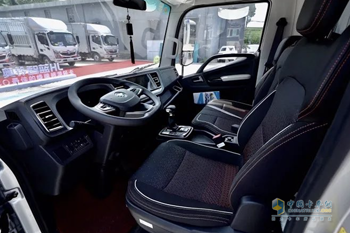 福田全新一代綠牌超混輕卡奧鈴智藍HL：電車的路權 油車的續(xù)航
