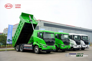 更靈活更高效！比亞迪純電動(dòng)三軸工程車首次亮相