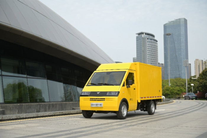 德力新能源江峰：場景定義車型，大力牛魔王D08主打城配物流智能化