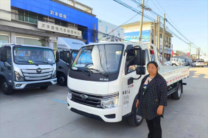 巾幗不讓須眉！福田領(lǐng)航S1助力王師傅“奔富”不迷路
