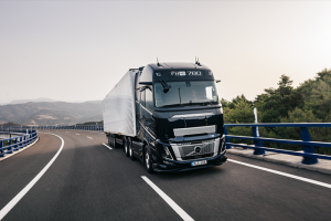可降低5%的油耗和碳排放 新型沃爾沃FH16車型更強勁、更節(jié)油