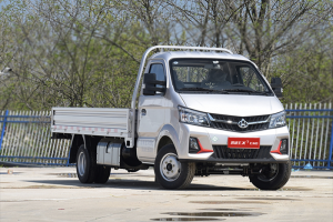 280L加大氣罐，855KM超長續(xù)航，長安跨越王X7CNG跑得遠(yuǎn)，賺得多！