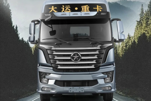 大運(yùn)N8V系列牽引車：年輕人的炫酷拉力，出圈！