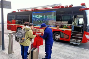 安全守護成長，宇通宣傳消防車助力消防安全“開學第一課”！