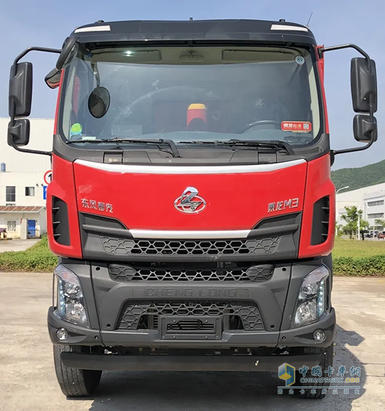 三個(gè)關(guān)鍵詞看懂乘龍M3 4×2極限自卸車