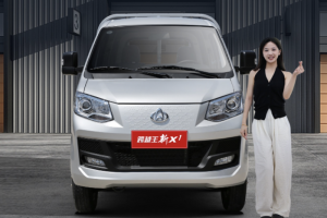 長(zhǎng)安跨越王新X1:大微卡首選后雙輪 更安全