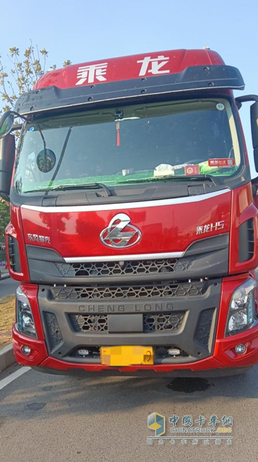 乘龍H5創(chuàng)富版綠通房車：動(dòng)力強(qiáng)勁油耗低?細(xì)節(jié)貼心助創(chuàng)富
