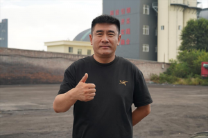 一車一年省15萬！深度適應(yīng)煤炭倒短 26臺歐曼智藍(lán)讓張經(jīng)理運(yùn)輸團(tuán)隊(duì)如虎添翼