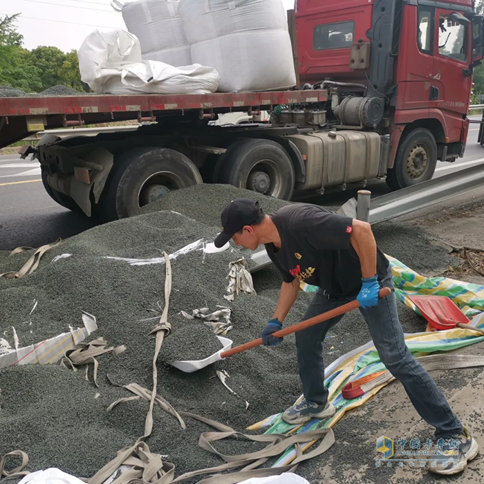 與運滿滿明星司機同行，飛碟EW7守護每一次出發(fā)