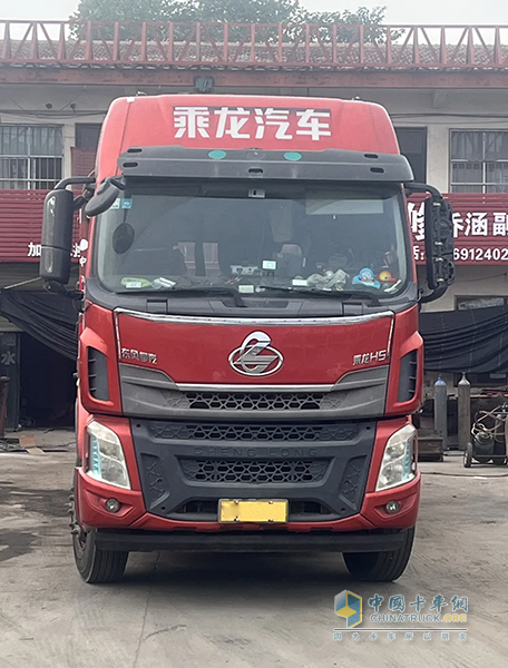 乘龍H5牽引車(chē)，晉城車(chē)隊(duì)長(zhǎng)的得力干將
