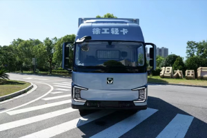 徐工行業(yè)首款4米4輕卡“殺入”江湖，會(huì)不會(huì)像張無(wú)忌改寫(xiě)武林格局