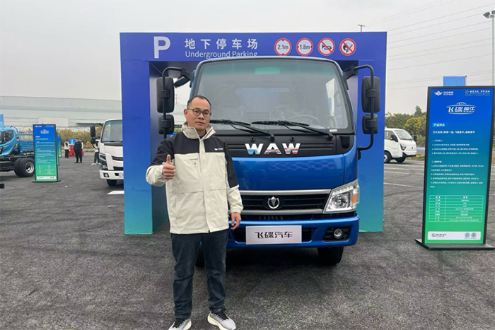 3輛車都選奧馳 這位卡友為何對飛碟情有獨(dú)鐘？