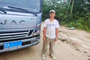 不想打工了怎么辦？廣西北海劉老板選擇江淮1卡駿鈴，生活大變樣
