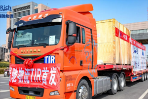 【發(fā)現(xiàn)信賴(lài)】TIR運(yùn)輸“最佳搭檔”，瑞馳國(guó)際物流憑汕德卡馳騁“一帶一路”經(jīng)濟(jì)線(xiàn)