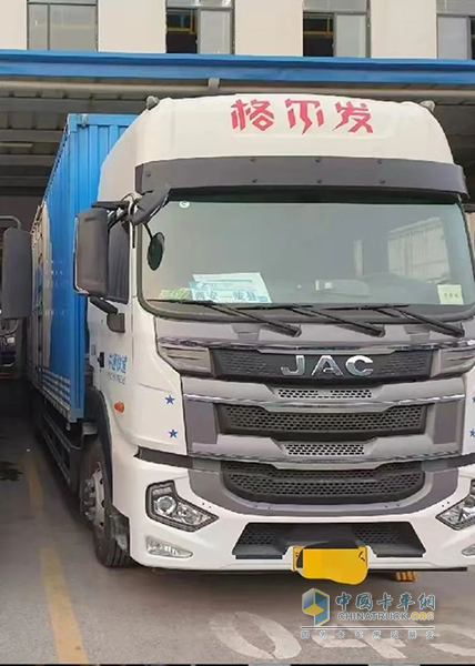 張師傅與江淮格爾發(fā)A5X的運輸故事：從結(jié)緣到信賴