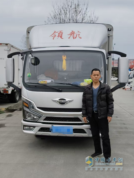 成都卡友：十多年只認準時代汽車，領航大G-LNG輕卡讓我更賺錢！