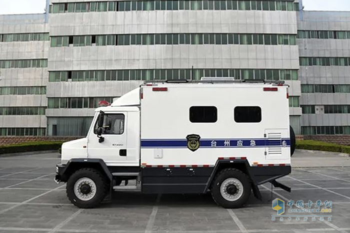 森源鴻馬全地形通信指揮車發(fā)往浙江 助力應(yīng)急通信保障升級(jí)